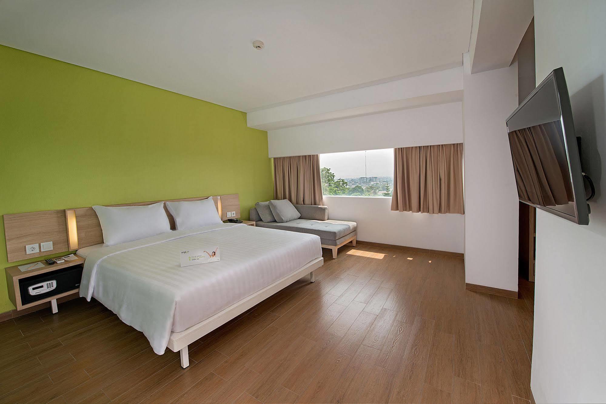 Whiz Prime Pajajaran Hotel Bogor